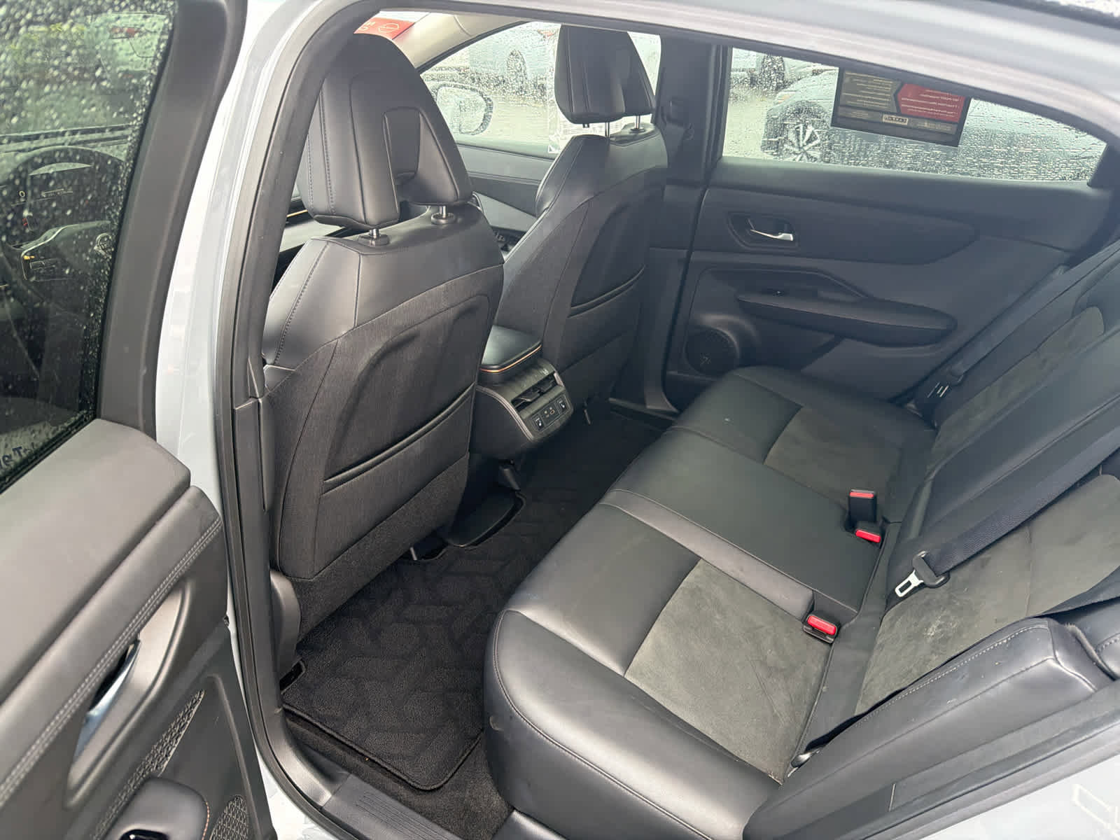 Certified 2024 Nissan Ariya FWD image 28