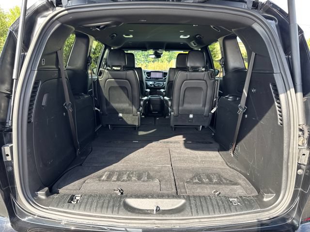 Used 2025 Chrysler Pacifica Select FWD image 22