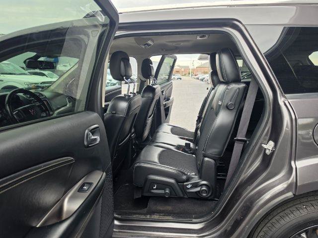 Used 2019 Dodge Journey Crossroad FWD image 33