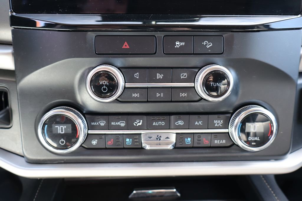 Used 2022 Ford Expedition Max XLT image 23