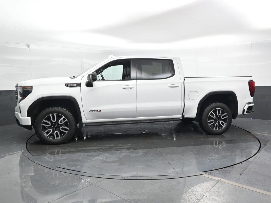 Used 2022 GMC Sierra 1500 AT4 w/ AT4 Premium Package image 9