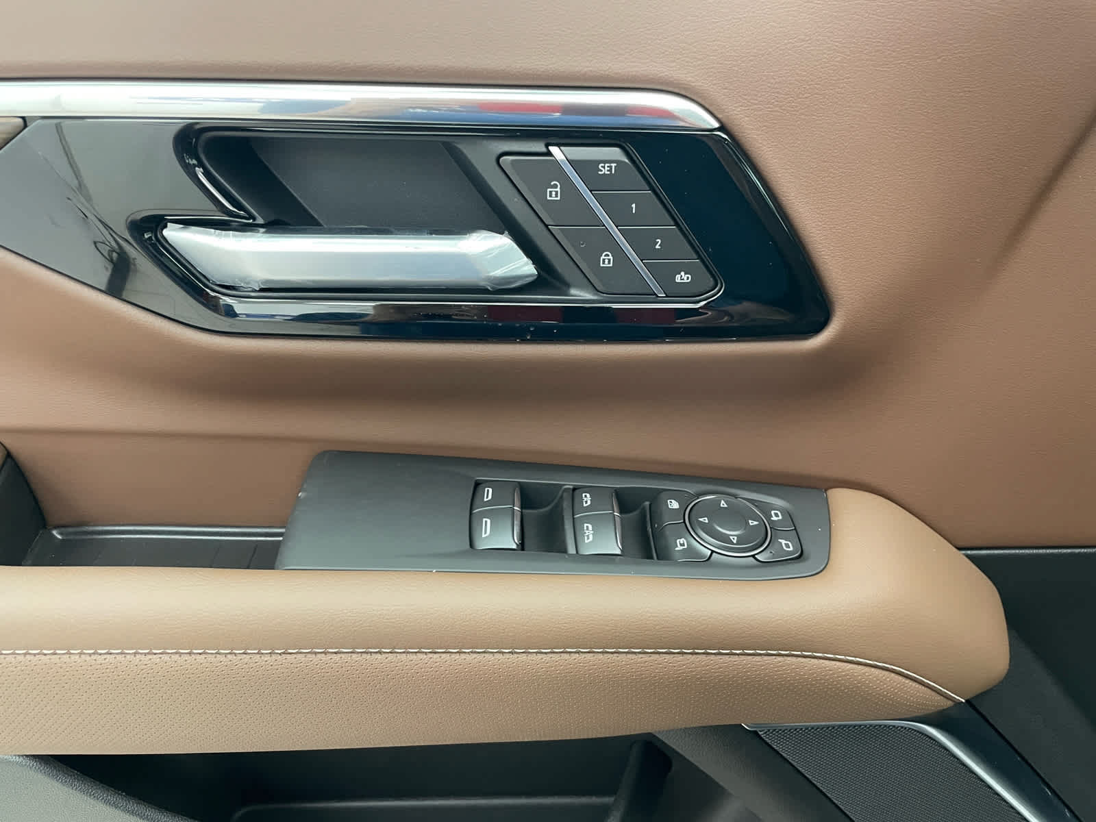 New 2026 Chevrolet Suburban High Country AWD/4WD image 11
