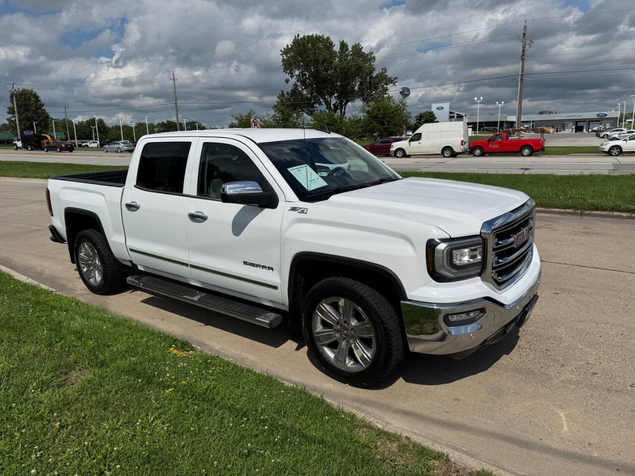 Used 2018 GMC Sierra 1500 SLT image 7