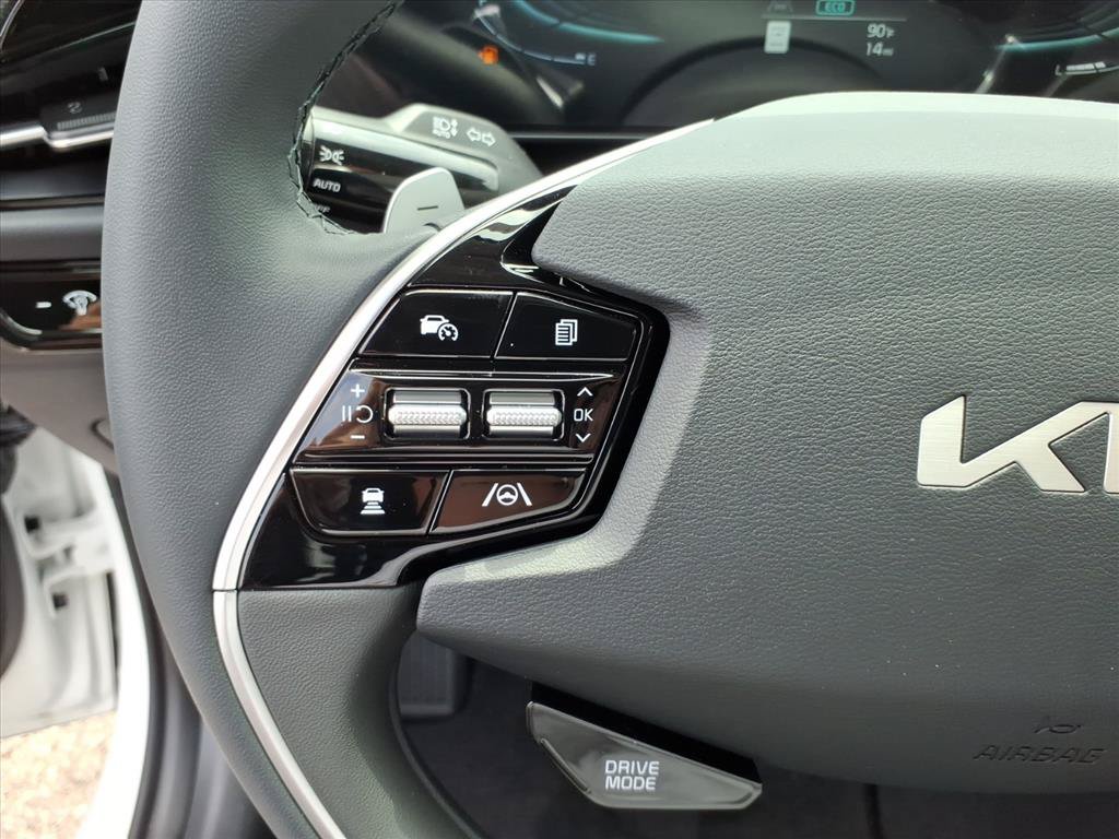 New 2026 Kia Niro EX FWD image 20