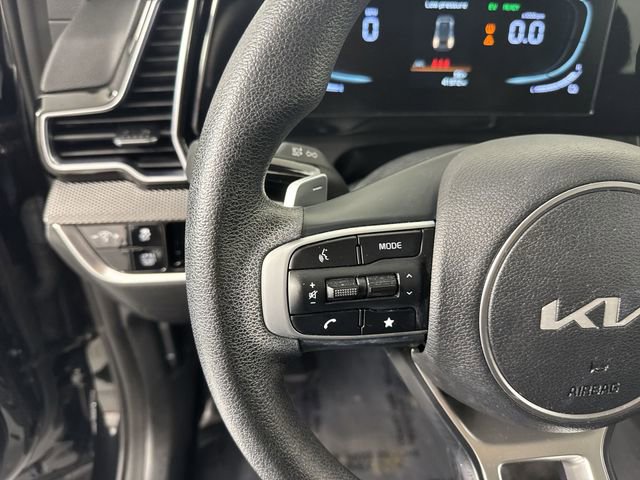 Used 2023 Kia Sportage LX AWD/4WD image 12