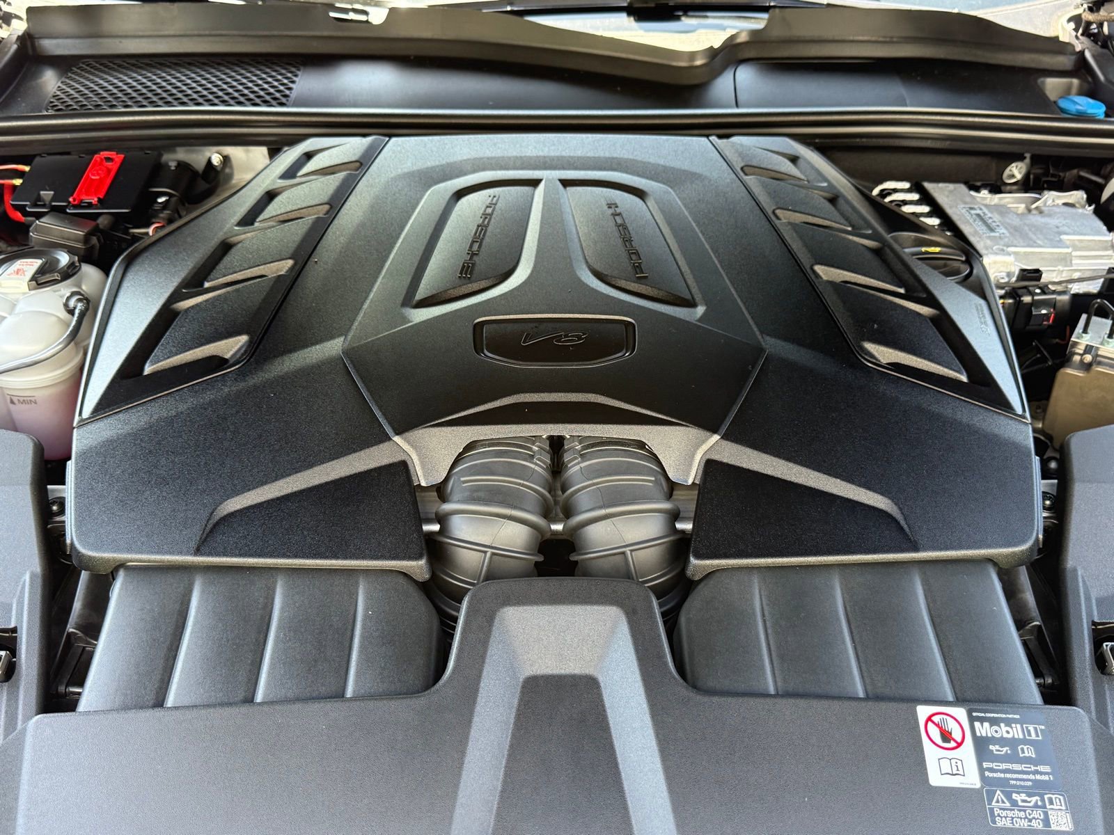 Used 2025 Porsche Cayenne GTS image 44