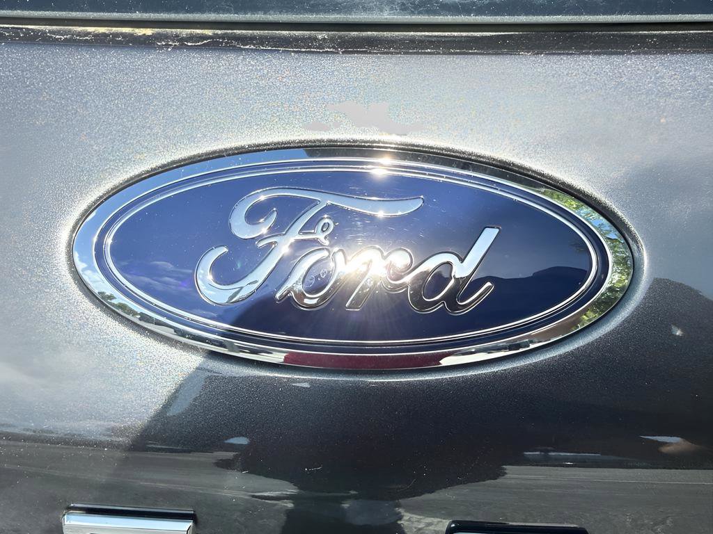 Used 2020 Ford Escape Titanium w/ Titanium Premium Package 2.0 image 35