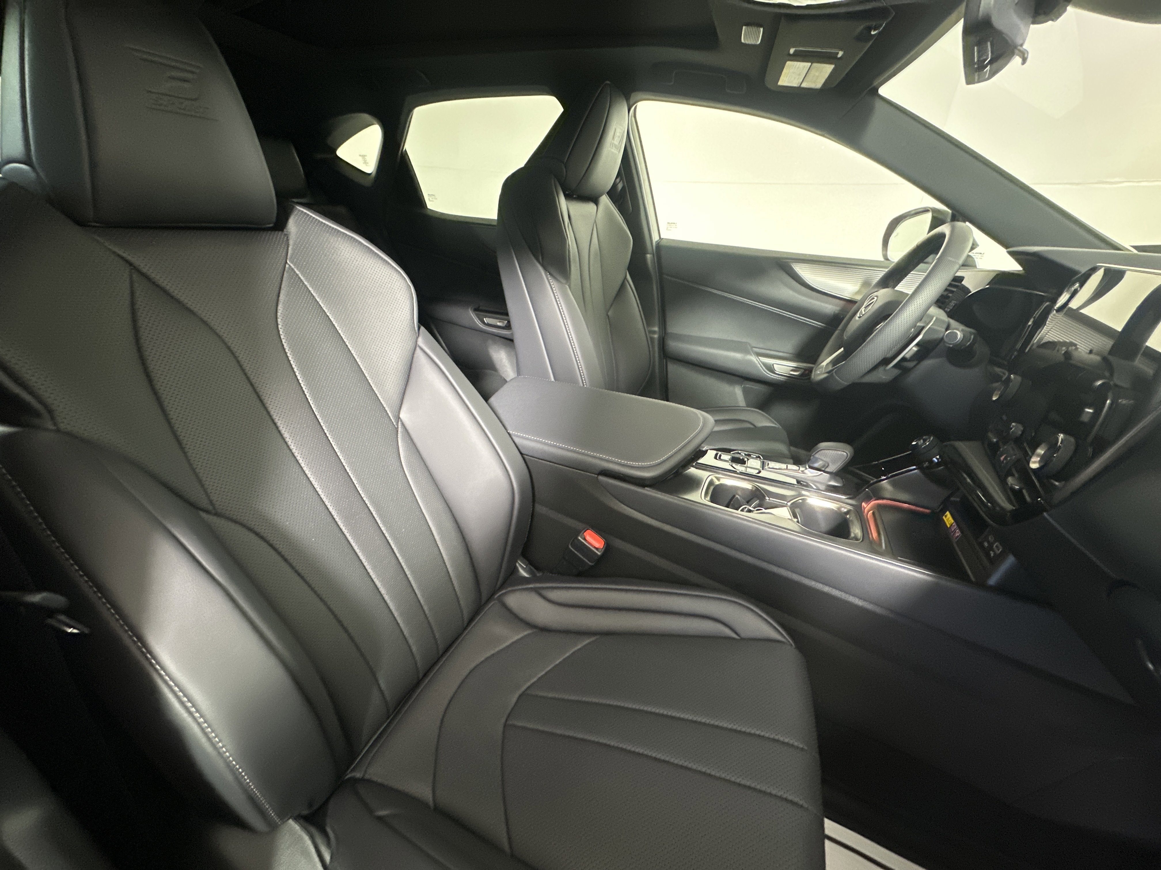 Used 2026 Lexus NX 350 F Sport image 25