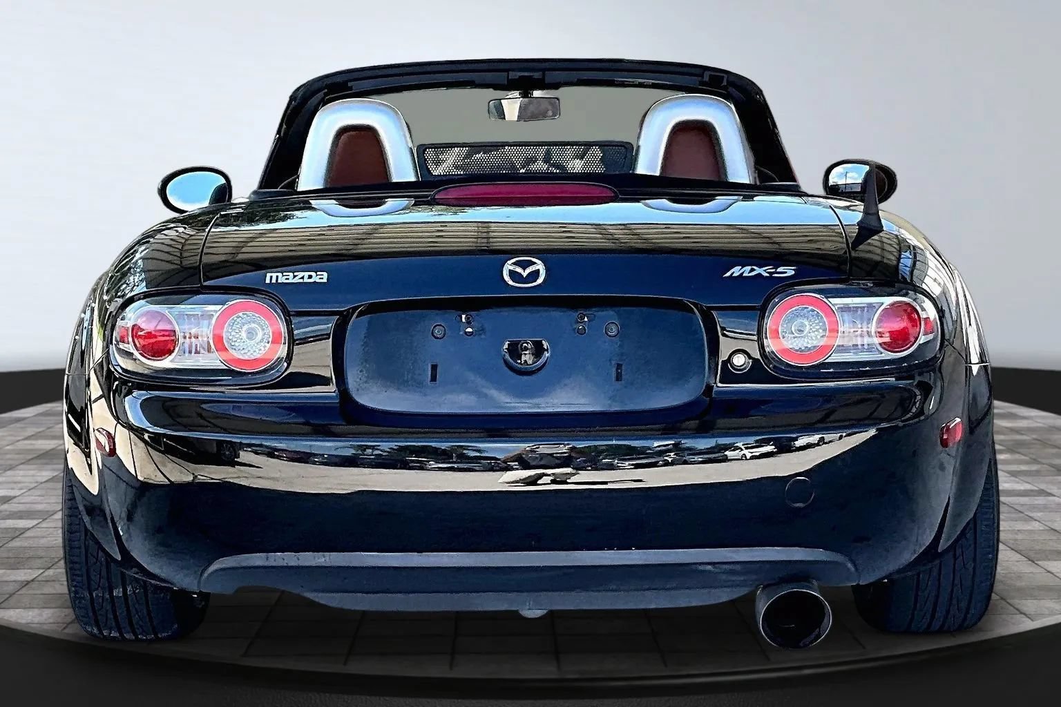 Used 2006 MAZDA MX-5 Miata Grand Touring w/ Premium Pkg RWD image 5