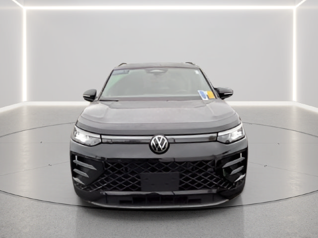 Used 2026 Volkswagen Tiguan SE R-Line AWD/4WD image 24