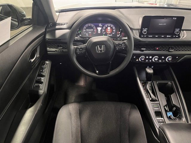 Used 2023 Honda Accord EX image 18