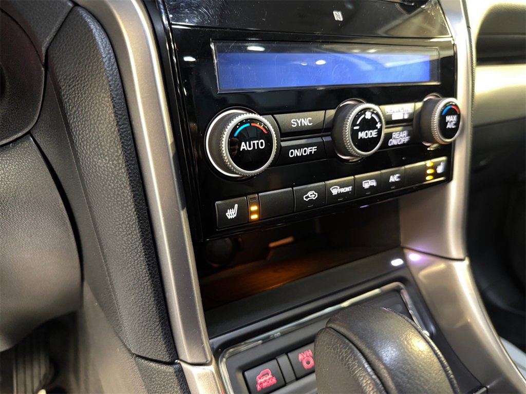 Used 2022 Subaru Ascent Limited w/ Technology Package image 30