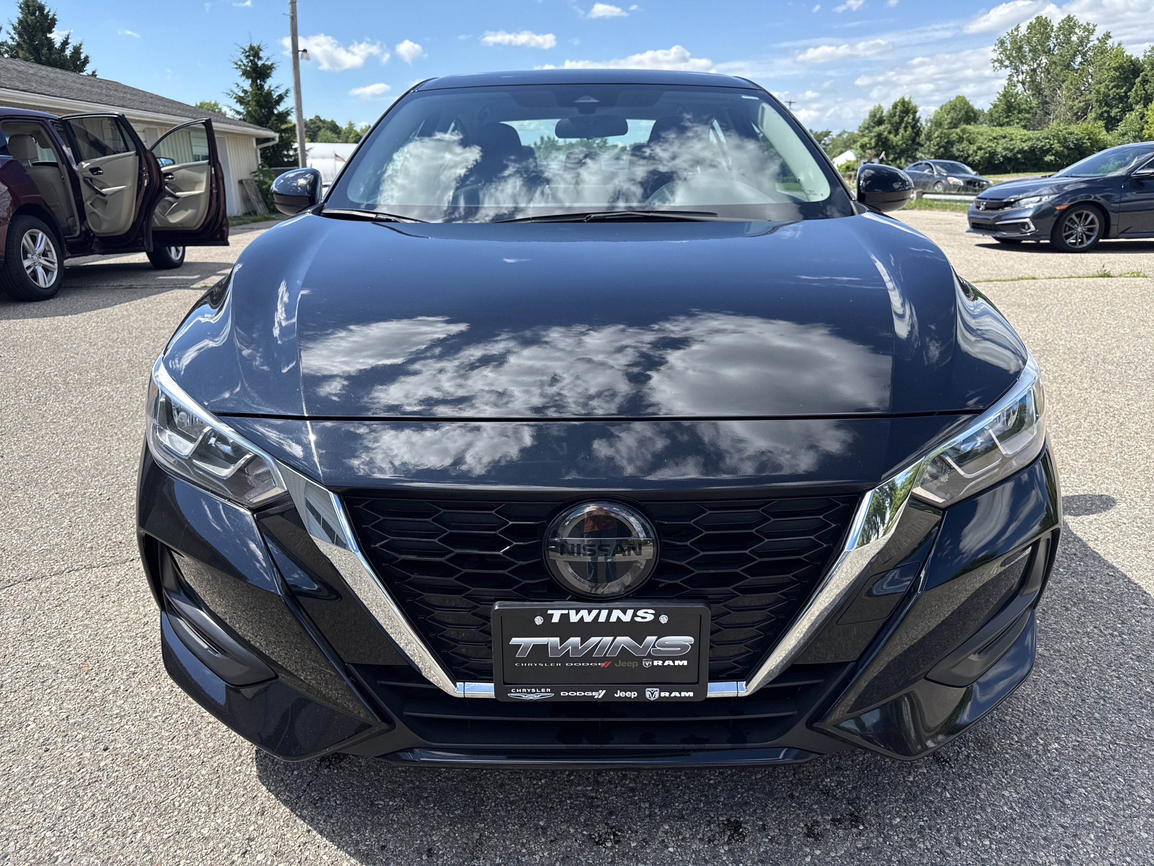 Used 2023 Nissan Sentra SV w/ All-Weather Package FWD image 11