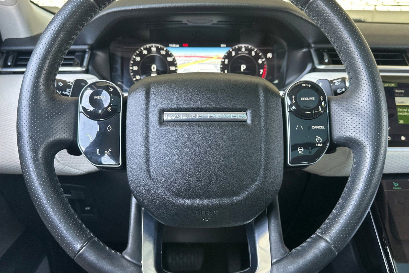 Used 2020 Land Rover Range Rover Velar S AWD/4WD image 17