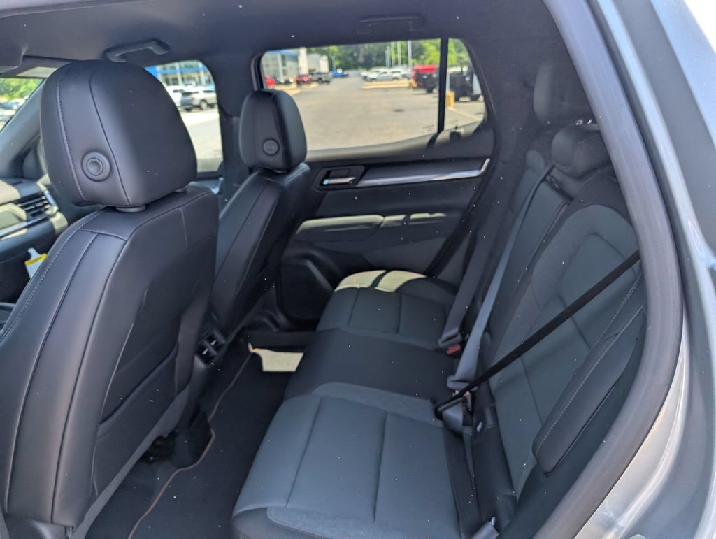 New 2026 GMC Terrain AT4 w/ Technology Package II AWD/4WD image 11