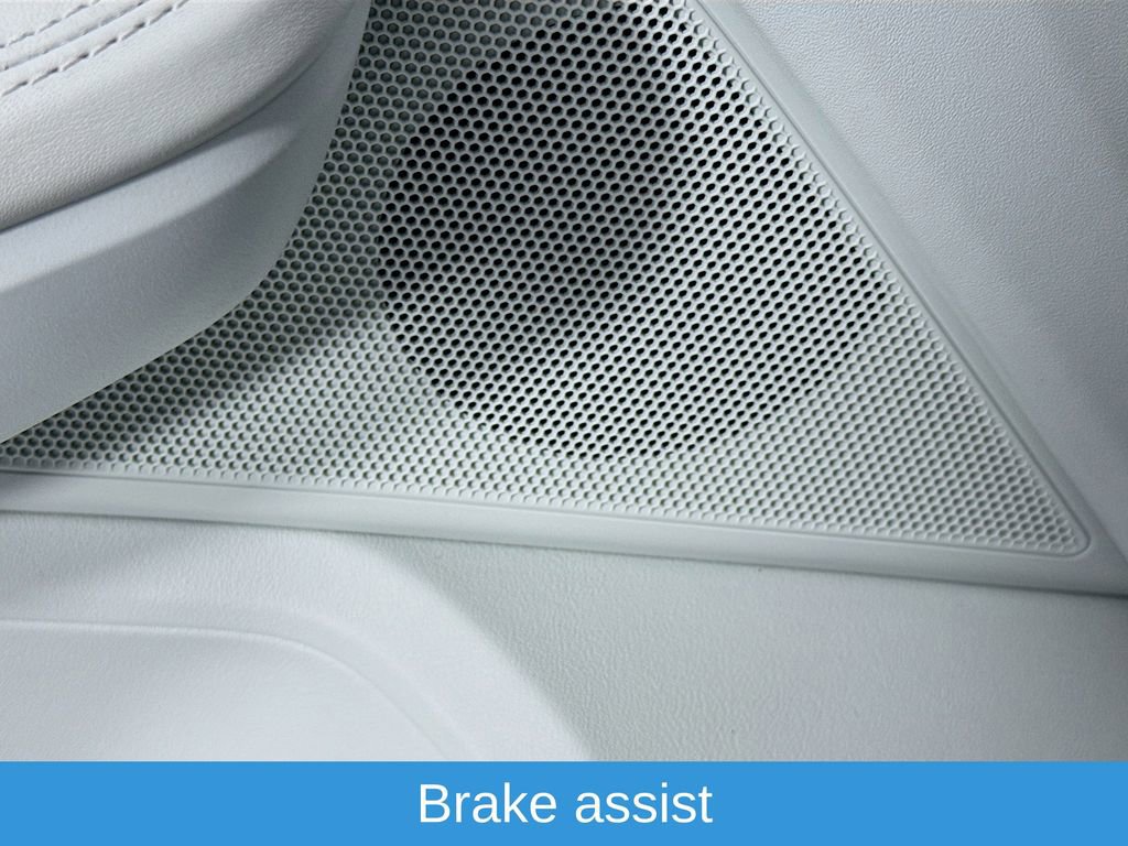 Used 2024 Porsche Macan image 23