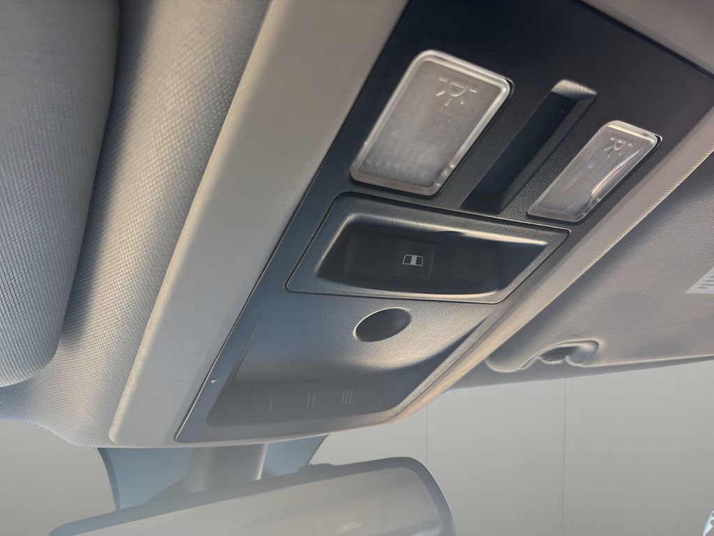 Used 2014 RAM 3500 Laramie image 29