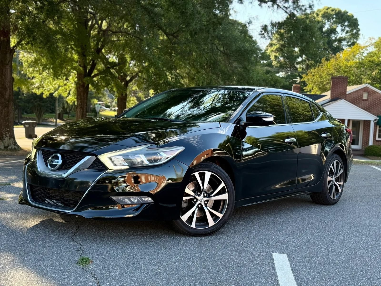Used 2018 Nissan Maxima 3.5 SV FWD image 2