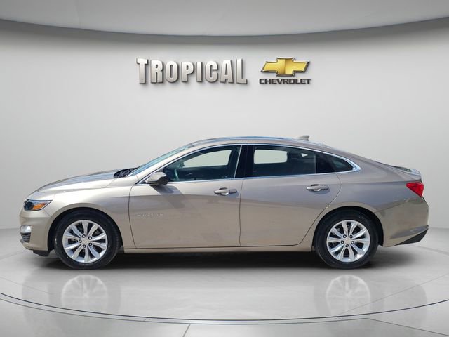 Used 2024 Chevrolet Malibu LT FWD image 2