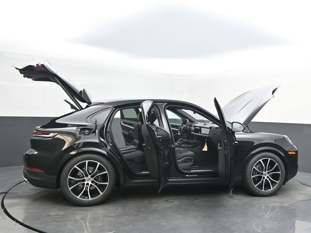 New 2026 Porsche Cayenne Coupe image 37