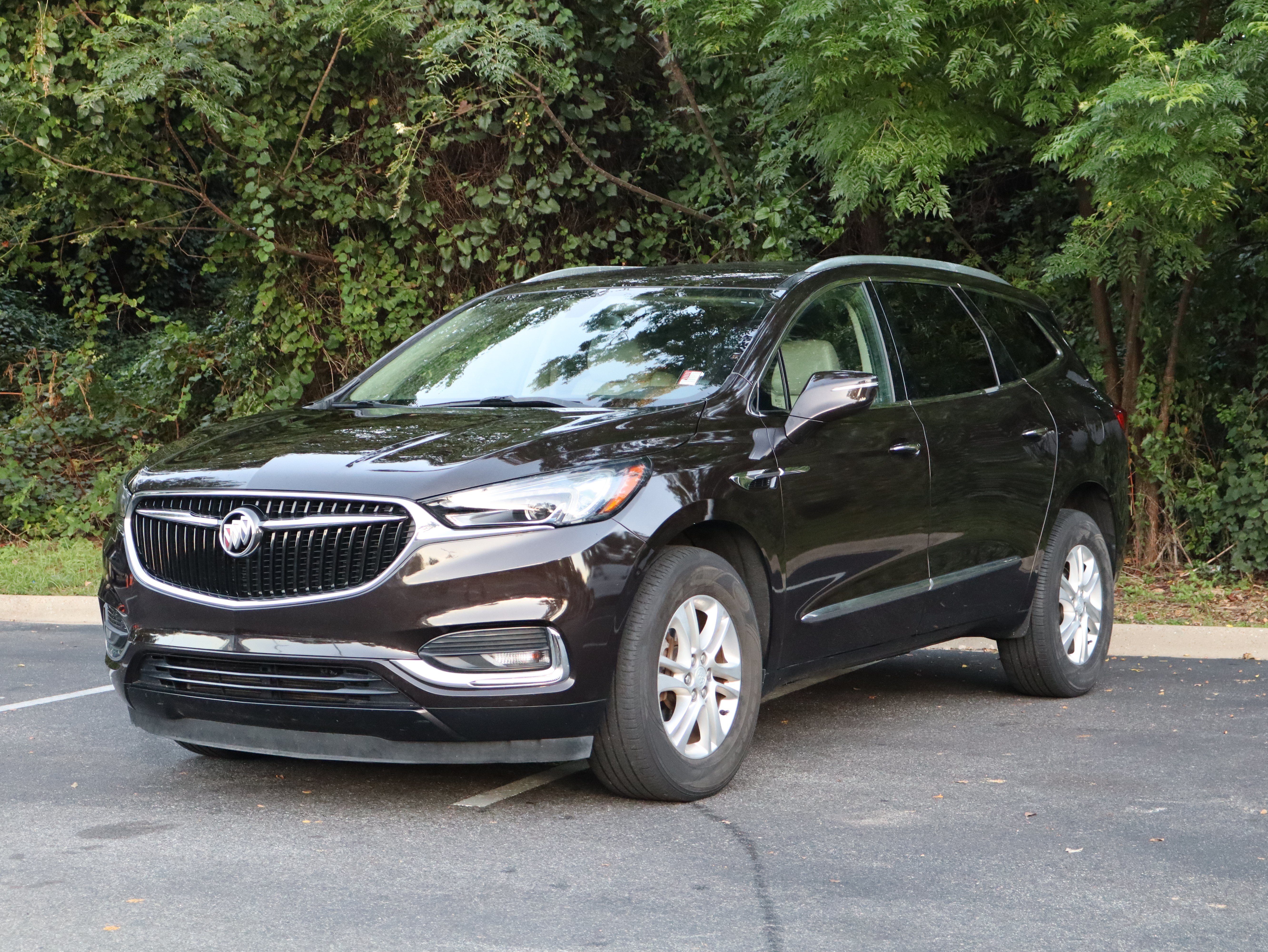 Used 2019 Buick Enclave Essence FWD image 5