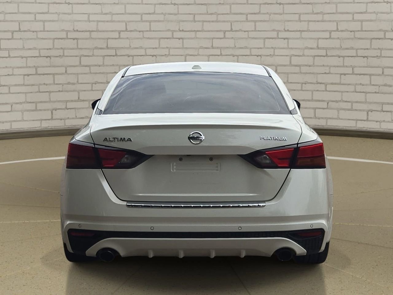 Used 2020 Nissan Altima 2.5 Platinum image 6