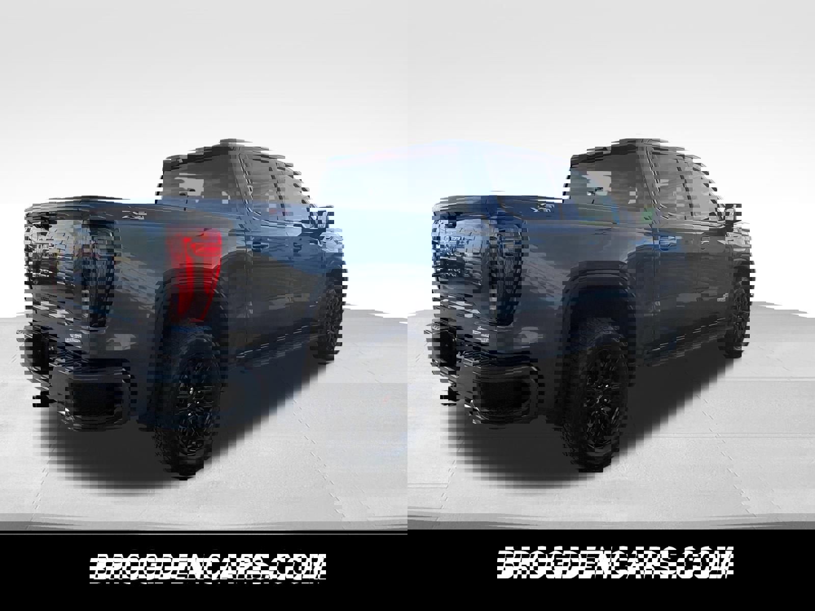 New 2026 GMC Sierra 1500 Elevation image 3
