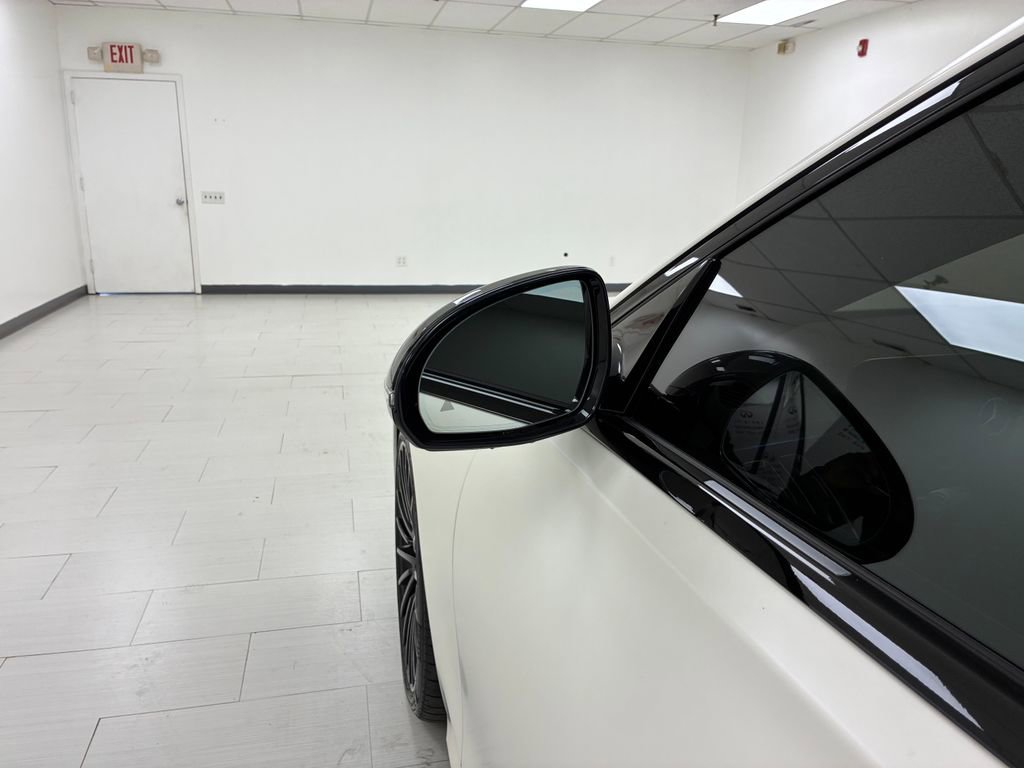 Used 2022 Mercedes-Benz S 580 4MATIC Sedan w/ AMG Line Package image 30