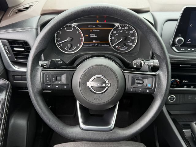 Used 2023 Nissan Rogue SV image 13