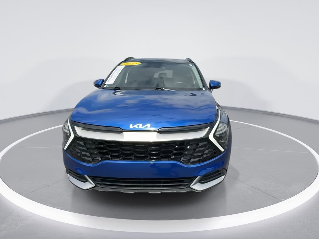 Used 2025 Kia Sportage EX w/ Premium Package FWD image 3