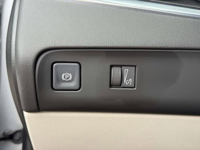 Used 2022 Buick Enclave Essence w/ Experience Buick Package AWD/4WD image 21
