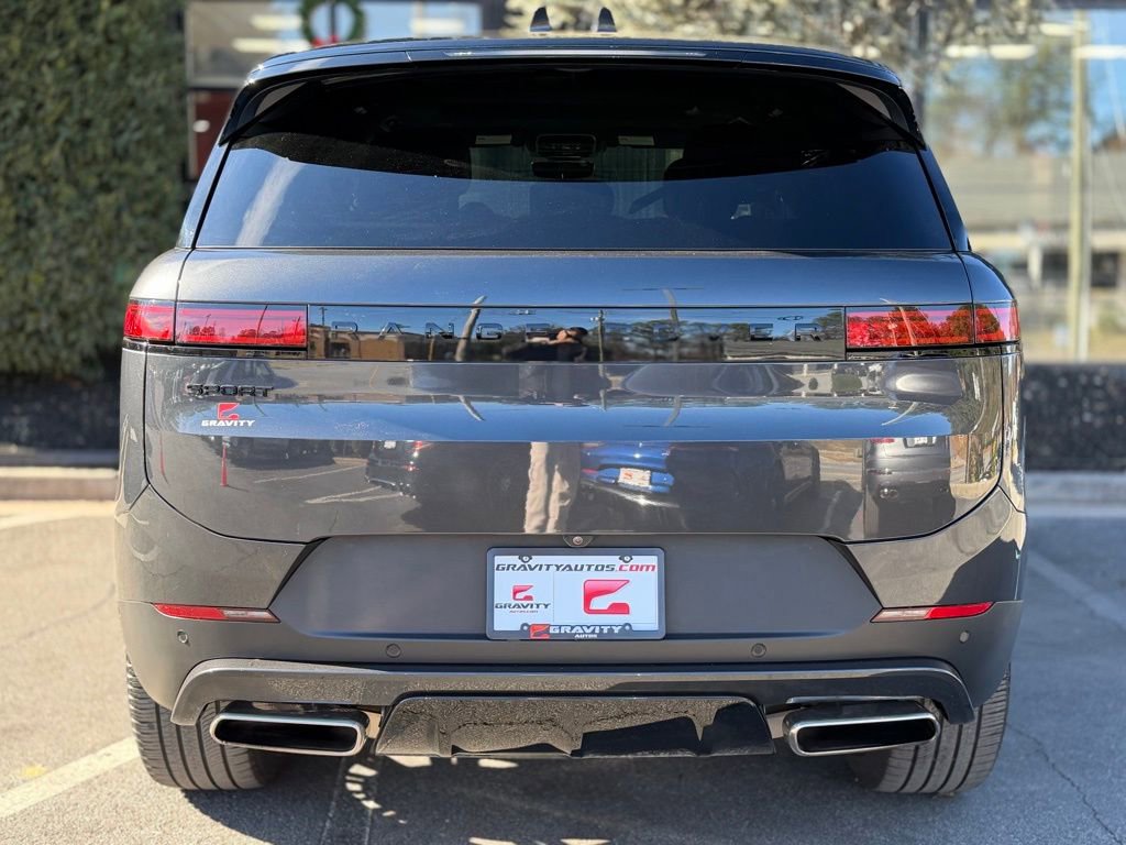 Used 2024 Land Rover Range Rover Sport SE image 14