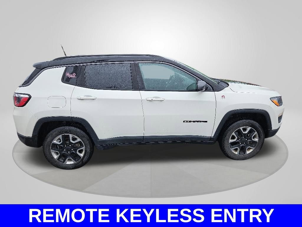Used 2017 Jeep Compass Trailhawk w/ Navigation Group AWD/4WD image 6