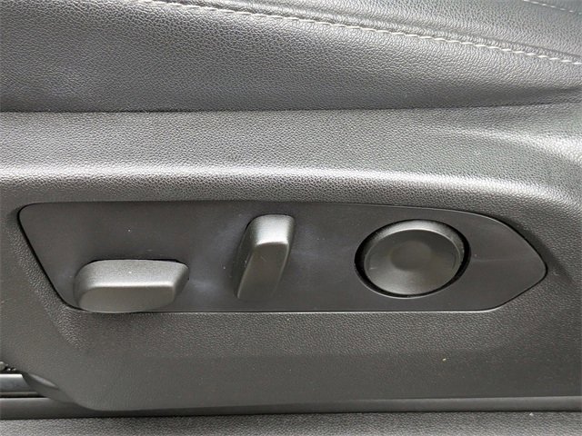 Used 2021 Chevrolet Tahoe Z71 w/ Luxury Package image 21