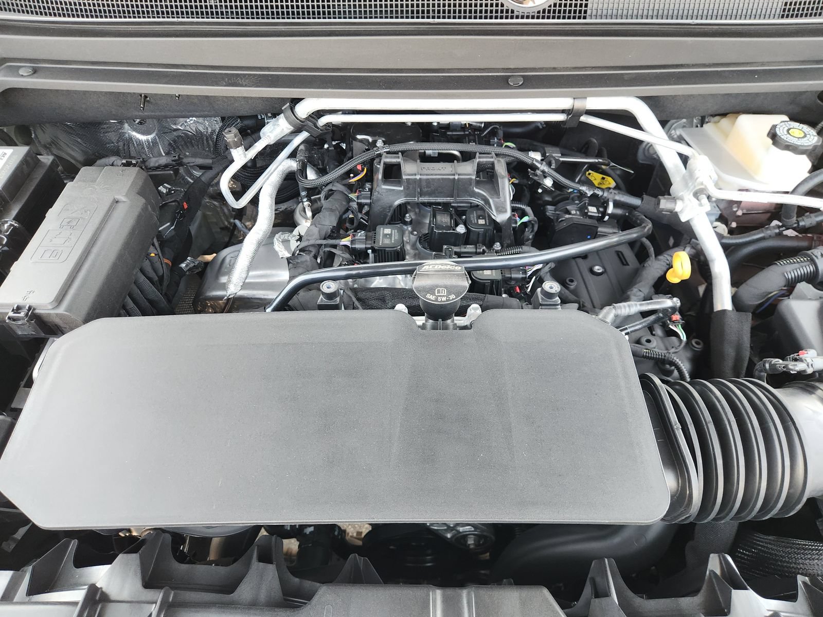 New 2026 GMC Canyon Elevation w/ Convenience Package RWD image 35