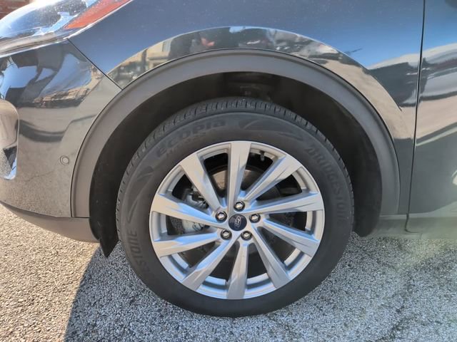 Used 2022 Ford Escape Titanium w/ Titanium Elite Package image 8