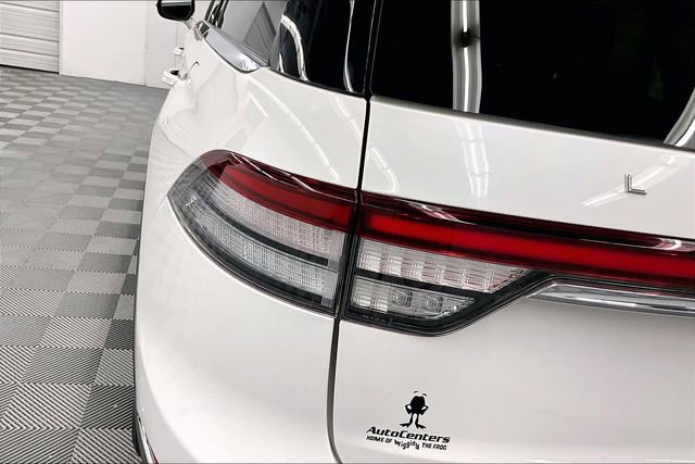 Used 2023 Lincoln Aviator Reserve w/ Elements Package Plus image 35