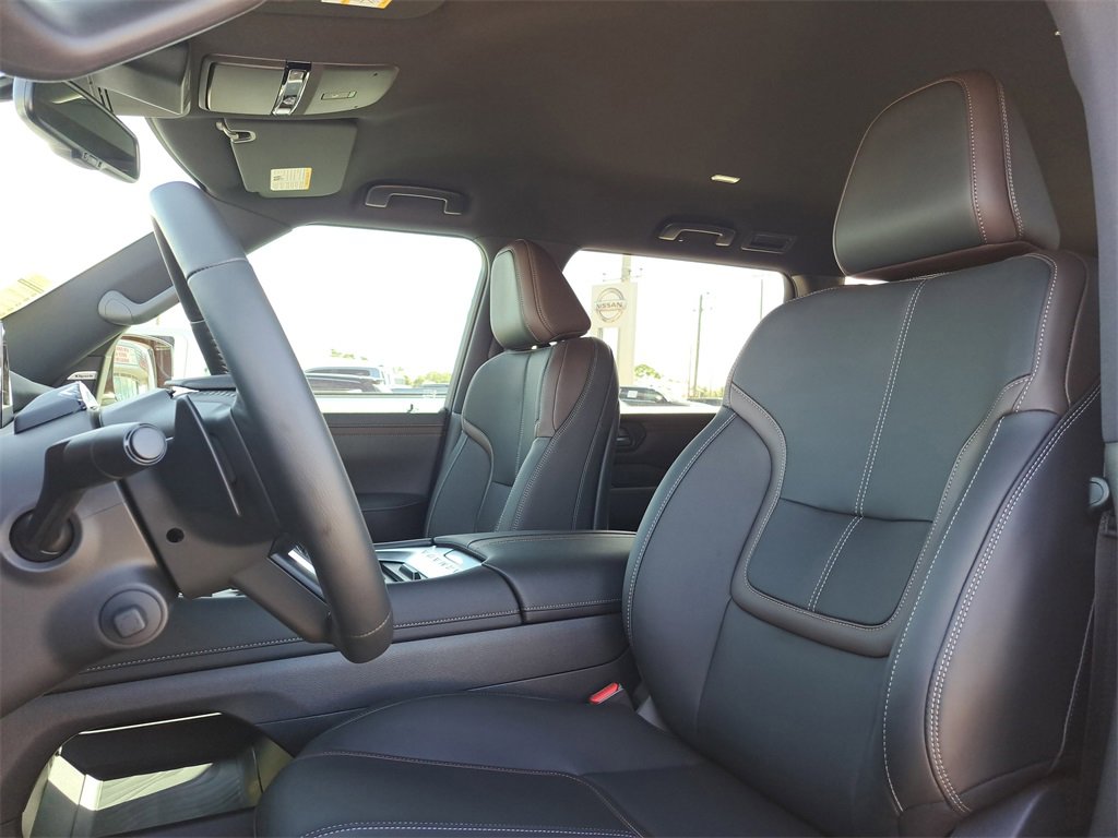 New 2026 Nissan Armada SL image 9