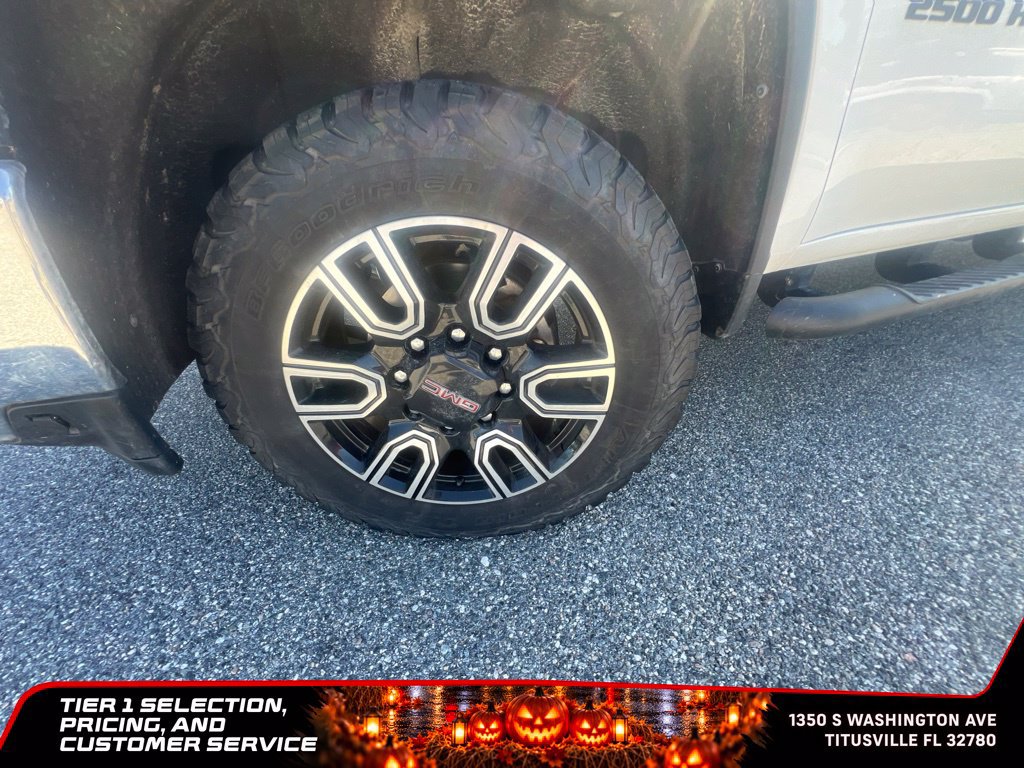 Used 2020 Chevrolet Silverado 2500 LT w/ Convenience Package AWD/4WD image 9