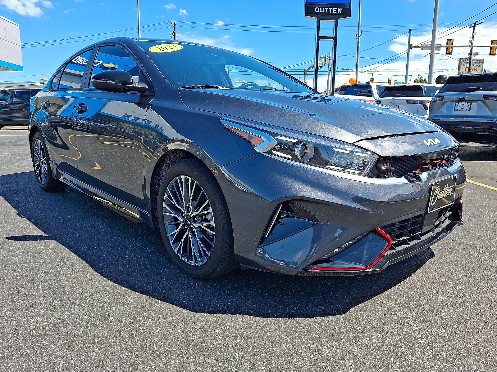 Used 2023 Kia Forte GT-Line w/ GT-Line Technology Package FWD image 7