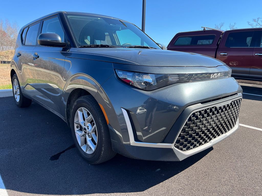 Used 2024 Kia Soul LX w/ Option Group 015 image 8