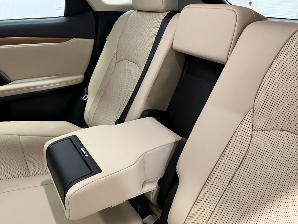 Used 2022 Lexus RX 450h AWD w/ Premium Package image 15