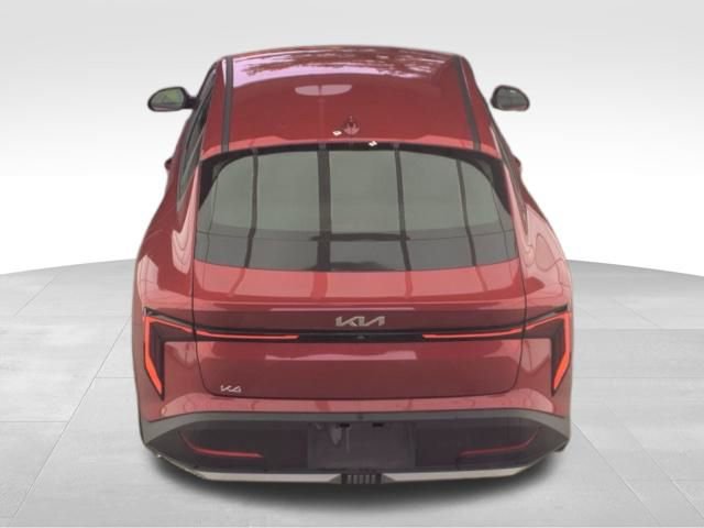 Used 2025 Kia K4 LXS image 6