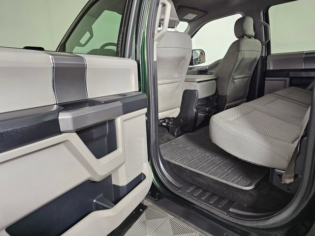 Used 2015 Ford F150 XLT w/ Equipment Group 302A Luxury AWD/4WD image 17