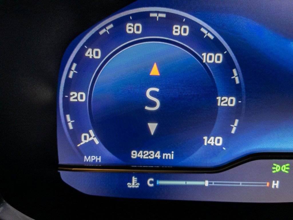 Used 2023 Chevrolet Tahoe LT w/ Luxury Package image 14