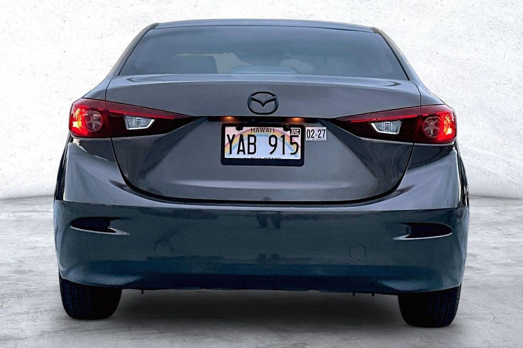 Used 2017 MAZDA MAZDA3 Sport FWD image 4