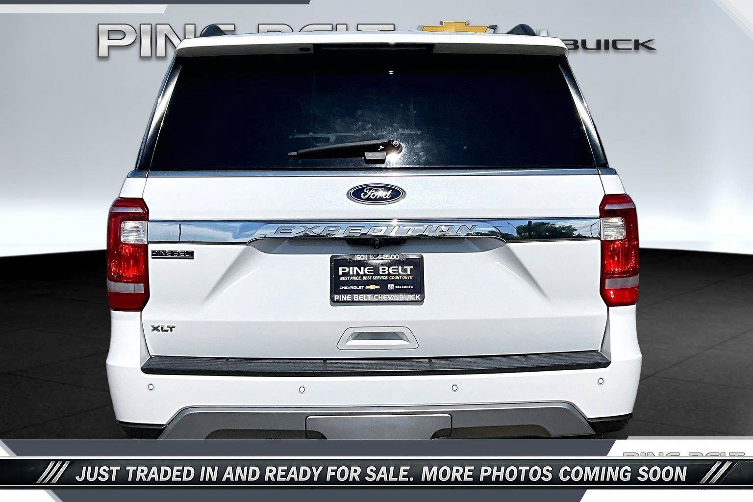 Used 2020 Ford Expedition XLT w/ Equipment Group 201A RWD image 4