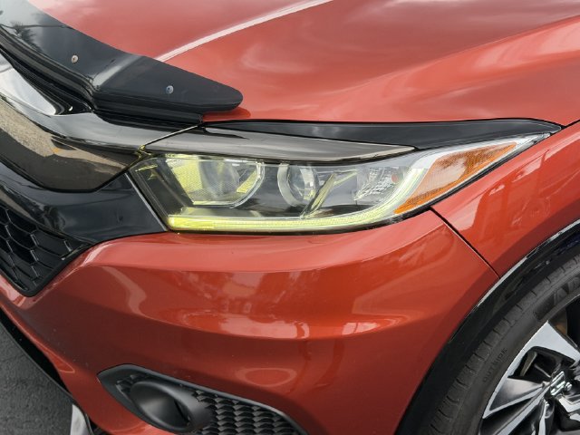 Certified 2020 Honda HR-V Sport image 31