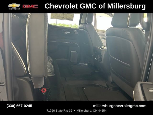 New 2026 GMC Sierra 1500 AT4X w/ LPO, Black Badging Package AWD/4WD image 32
