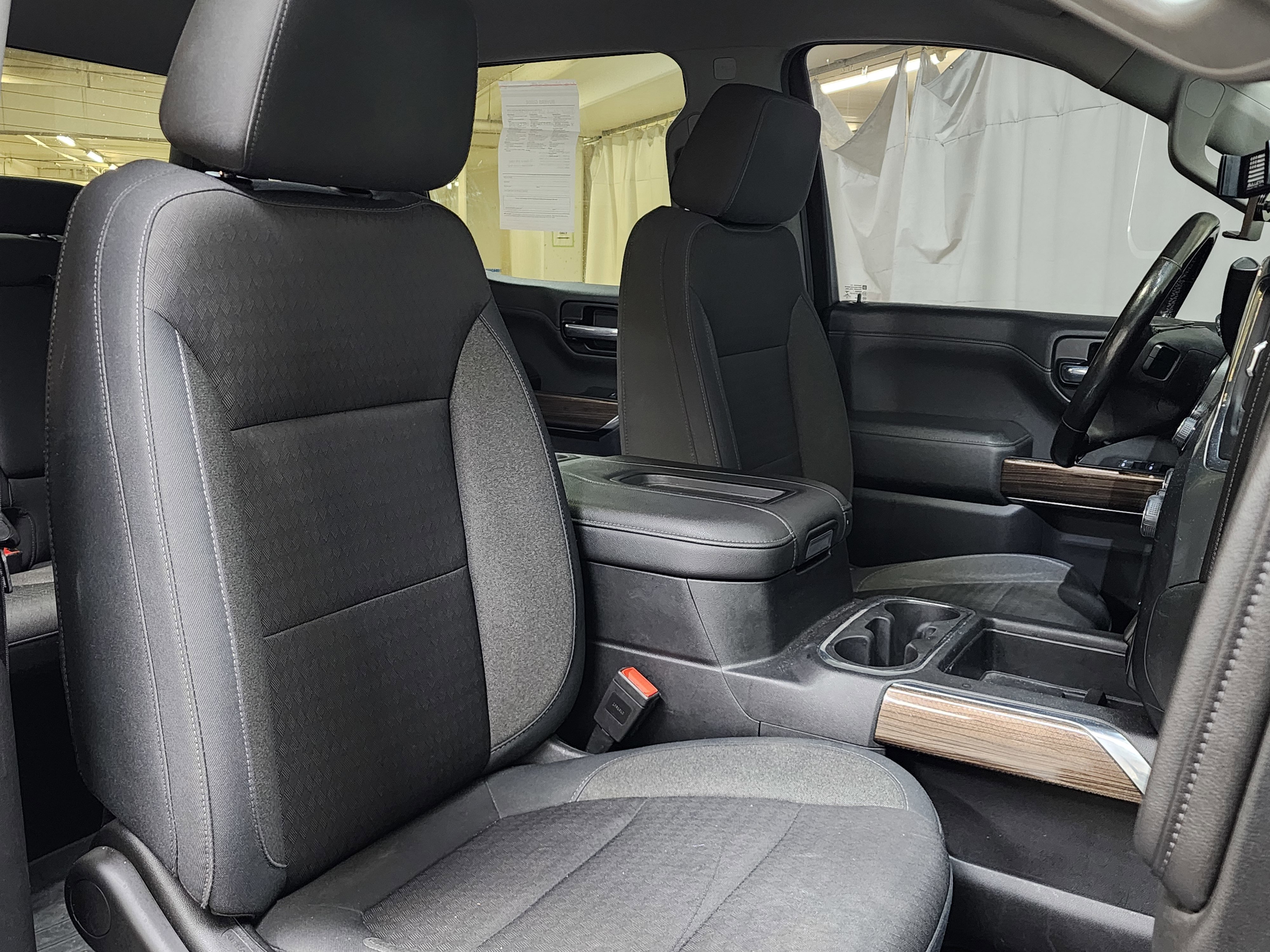 Used 2019 Chevrolet Silverado 1500 RST w/ True North Edition AWD/4WD image 23